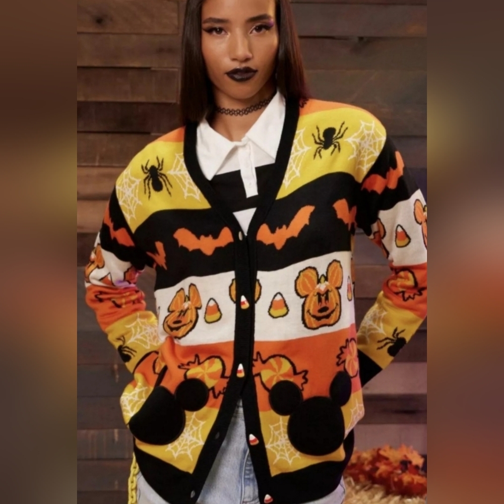 Her universe Disney Halloween Mickey cardigan. NEW with tags**